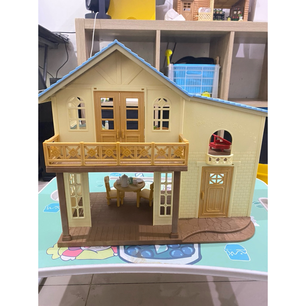 sylvanian hillcrest house preloved