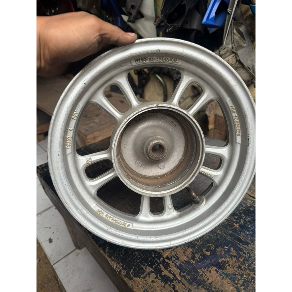 Pelek Belakang Bahan Gigi nya Habis Scoopy New / SEKEN ORI Copotana