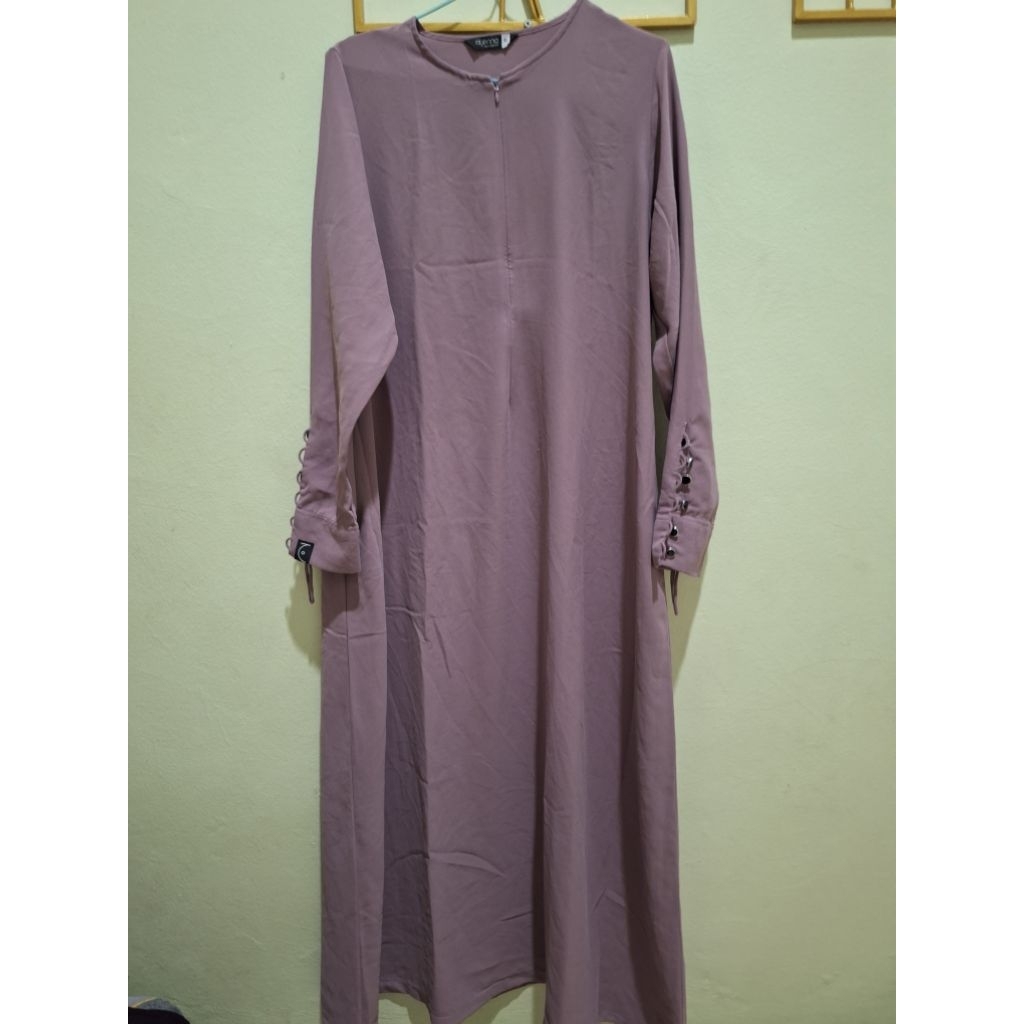 Preloved saila eldeberry size M by Aljenna