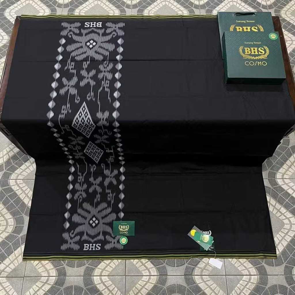 Sarung BHS Cosmo Polos Hitam Gold Hitam Tumpal Kembang | Sarung BHS classic berkualitas