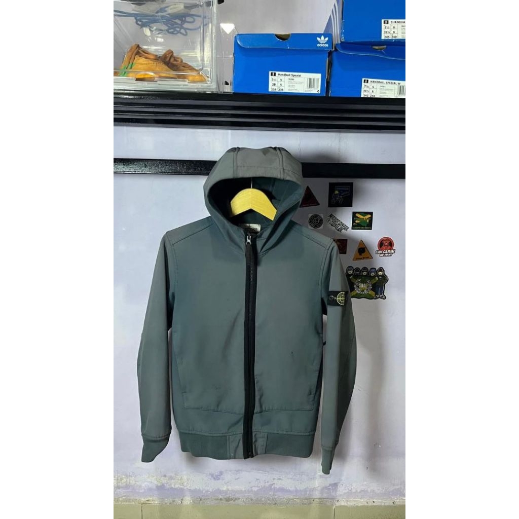 softshell stone island