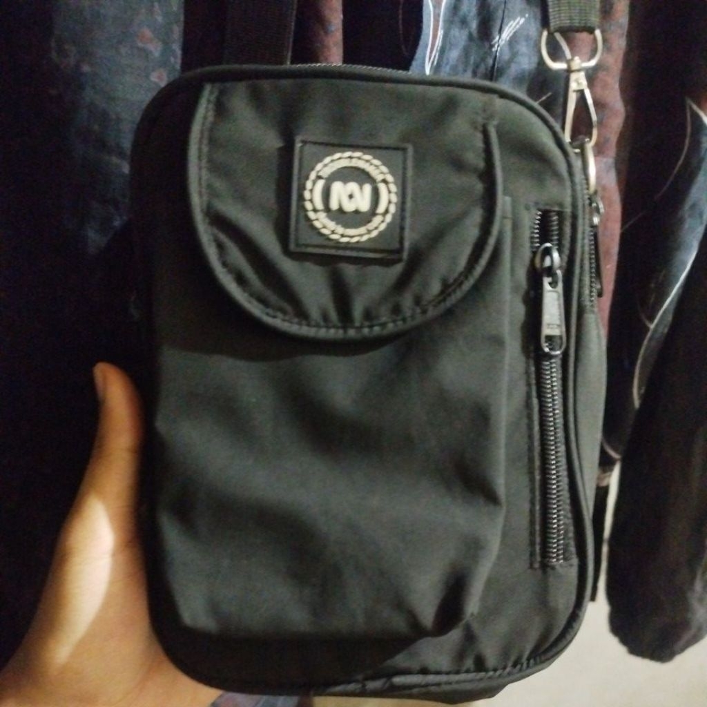 tas troublemaker pria