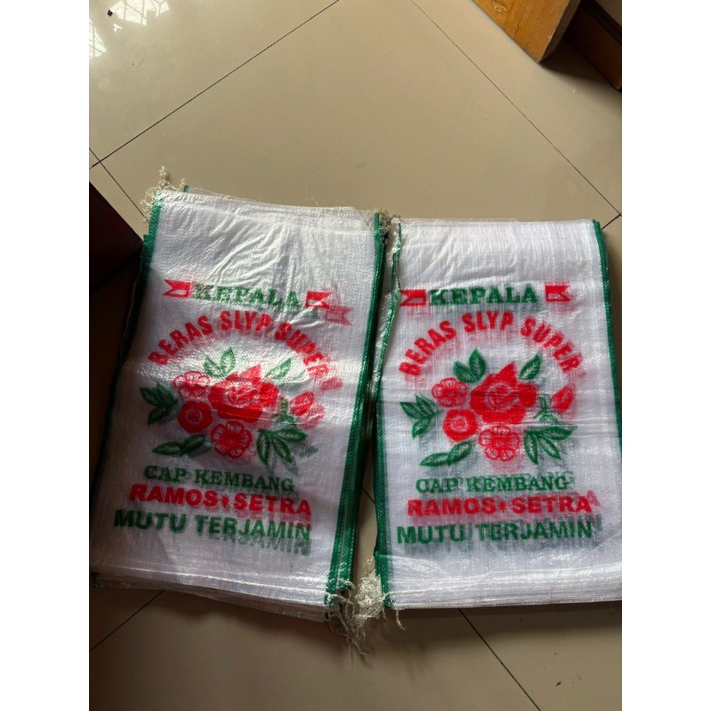 karung beras 10kg cap kembang