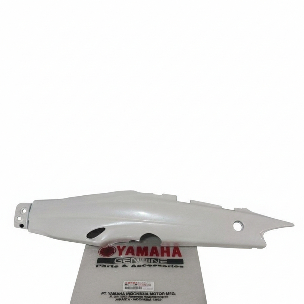 Cover tutup Body bodi Belakang Kiri Yamaha Vega R lama old - F1zR - Fizr Putih Original 4US