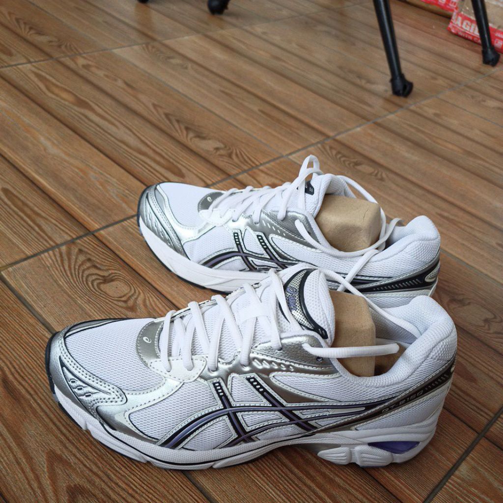 sepatu ASICS GT-2160 men & women second preloved kondisi 99% size men US 9 (27cm) bekas like new