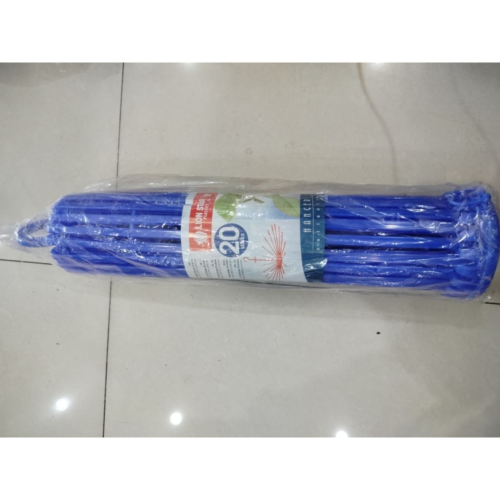 Lion Star.Model: salah satu varian “20 Stick” (contoh GB-3) untuk gantungan jemuran lipat. Dimensi y