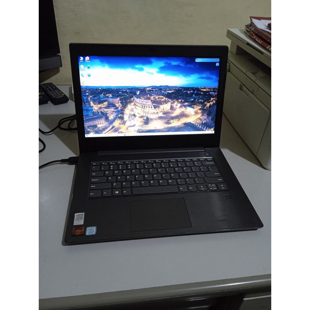 laptop lenovo V330 core i5-8250u double VGA