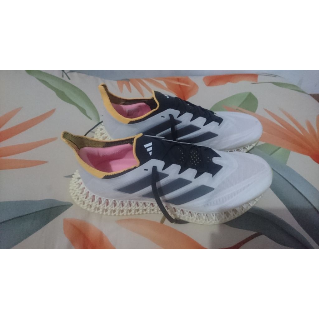Sepatu Running Adidas 4DFWD IE 5863 no:08(42)