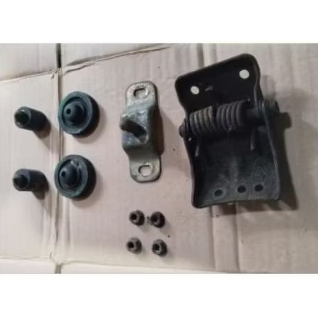 ENGSEL KUNCI JOK KARET SUZUKI RC80 RC100 ORIGINAL