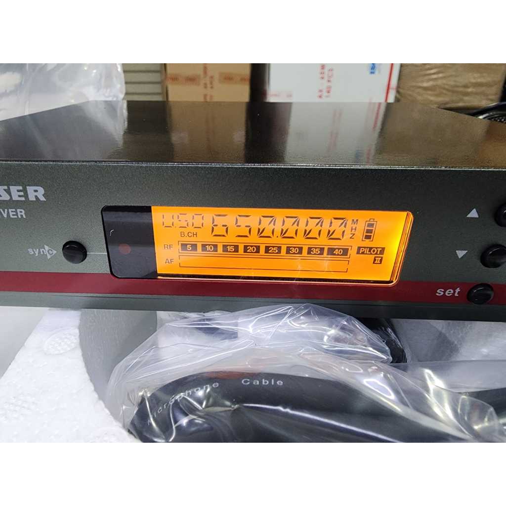 microphone mic wireless senheiser EW 135 G3 / EW135 G3 / EW135G3 – isi 1 mic hand digital