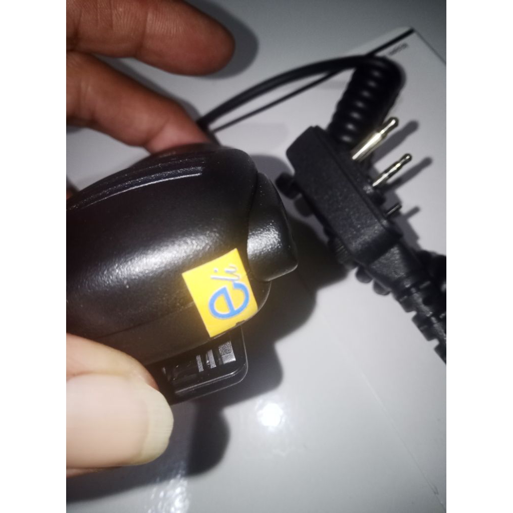 Extra Mic HT ICOM V86