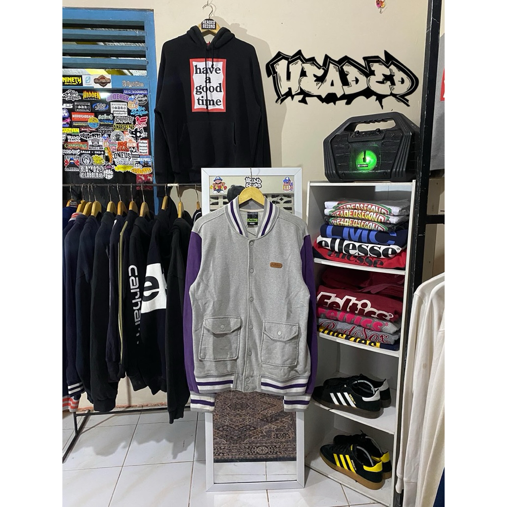 varsity feltics original