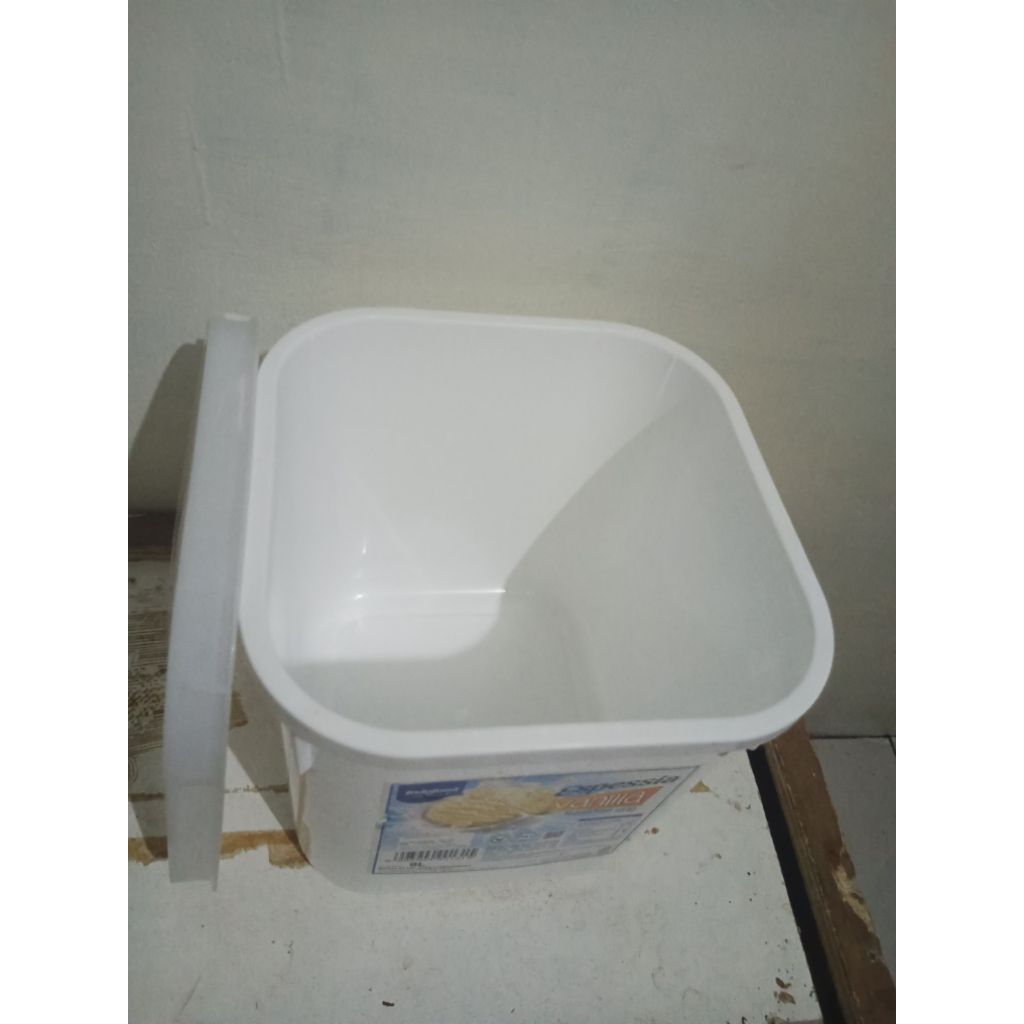 box es krim/ice cream 8L