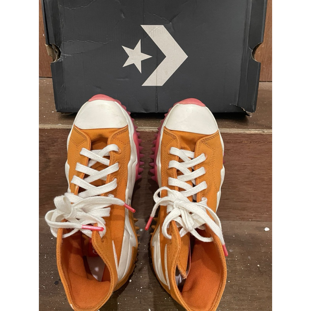 converse run hike orange