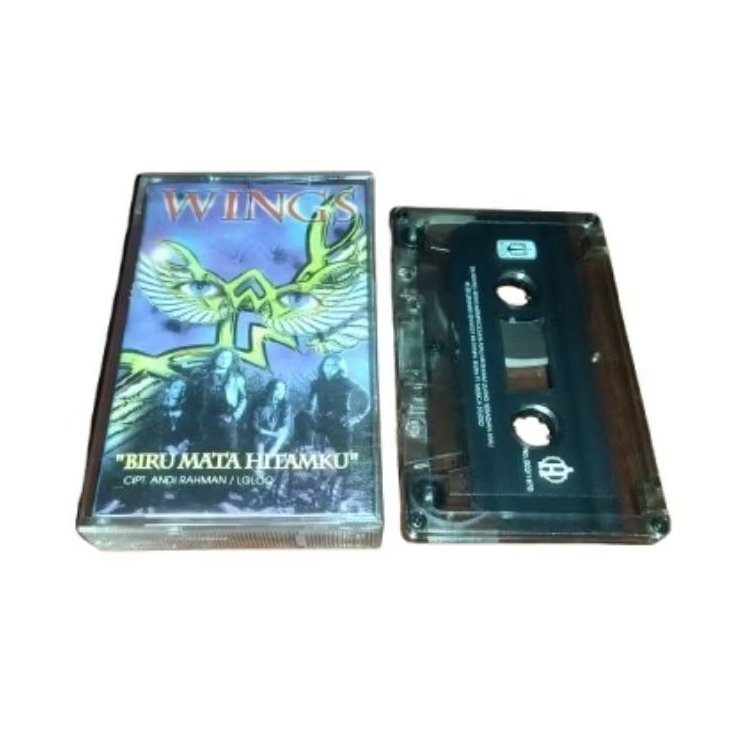 kaset pita WINGS - Biru Mata Hitamku