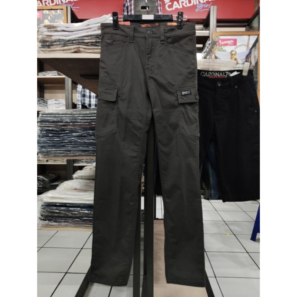 celana cargo panjang slimfit cardinal (EBGBI 00097K/B)