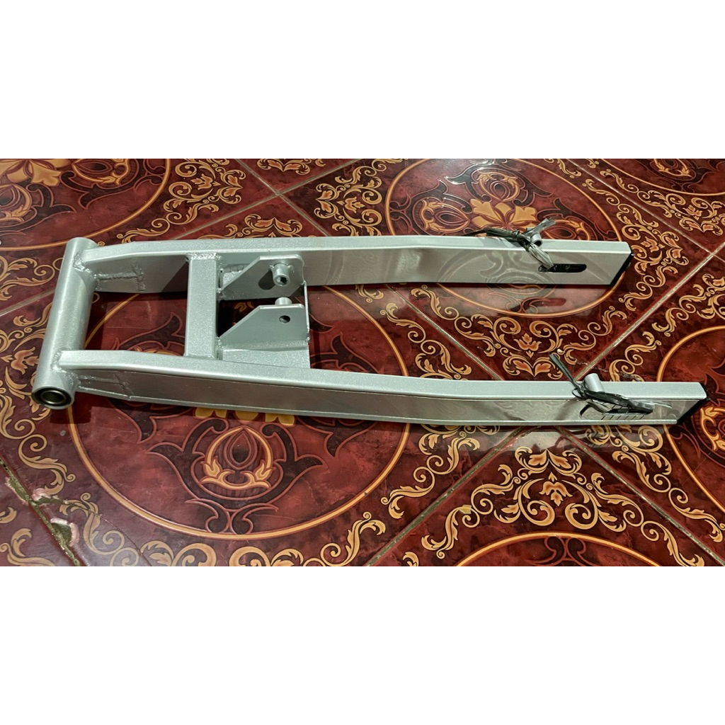 ARM DKT SATRIA FU LIS