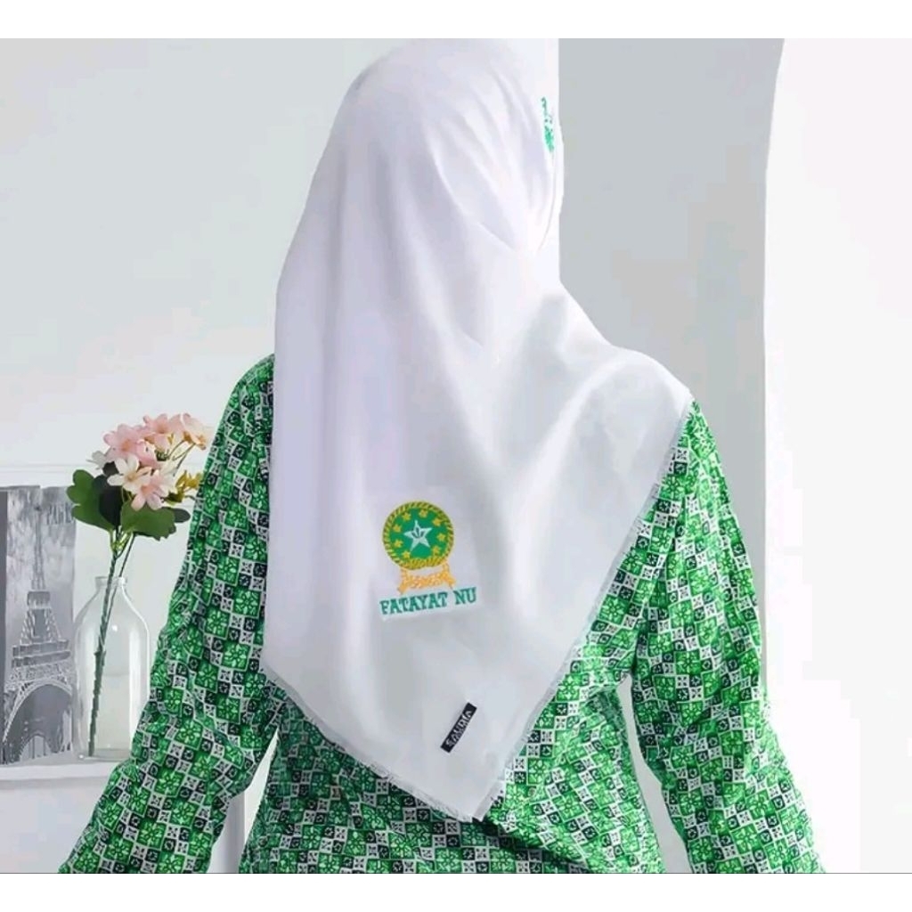 jilbab segi empat fatayat NU bordil logo fatayat NU tepian rawis