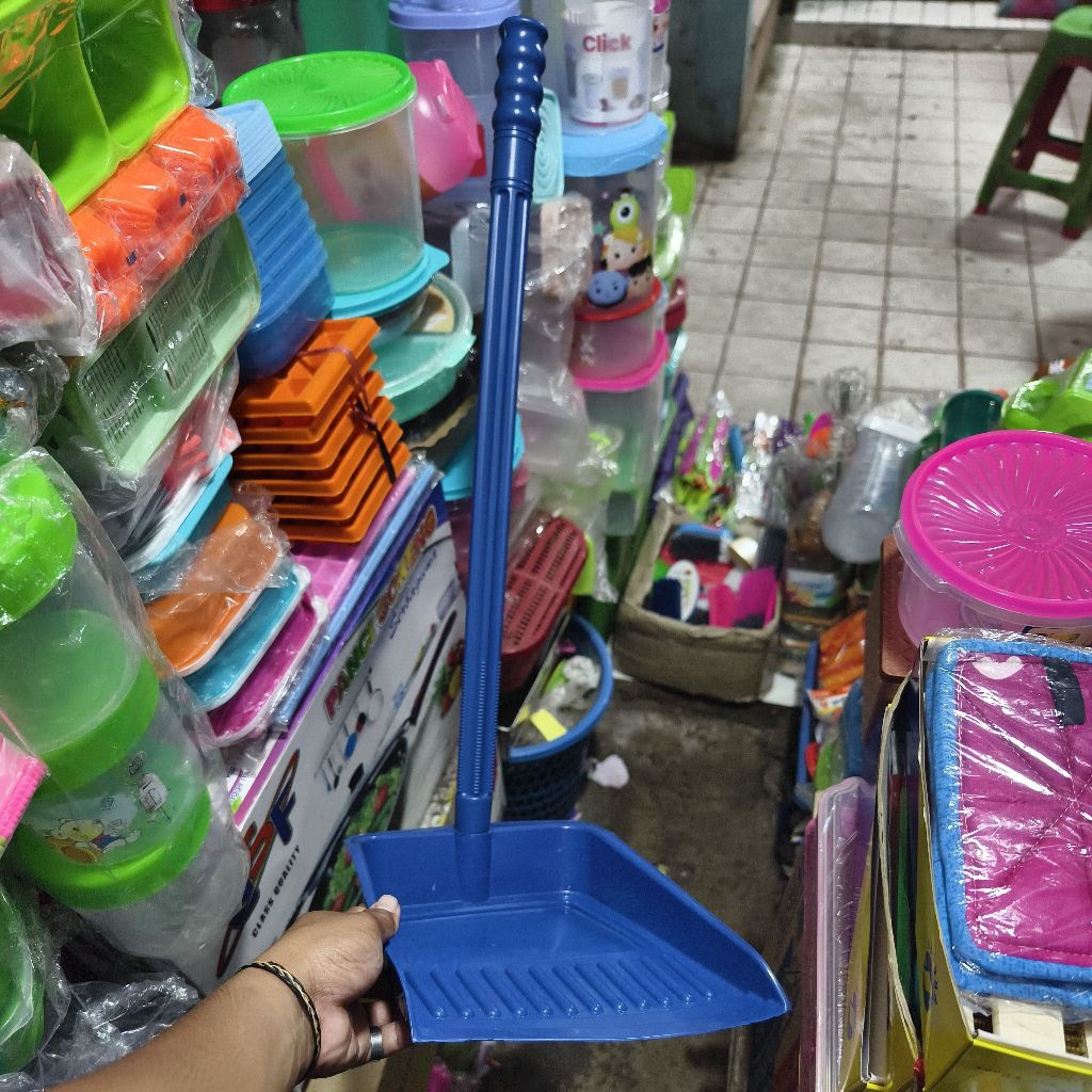 serok sampah /sekop sampah