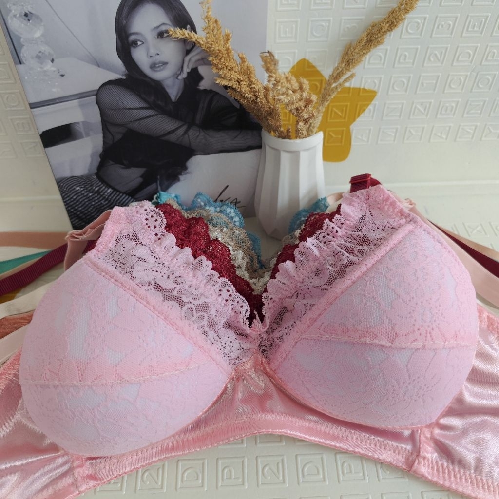 Bh Bandung Renda grosir Bra Busa Tanpa Kawat