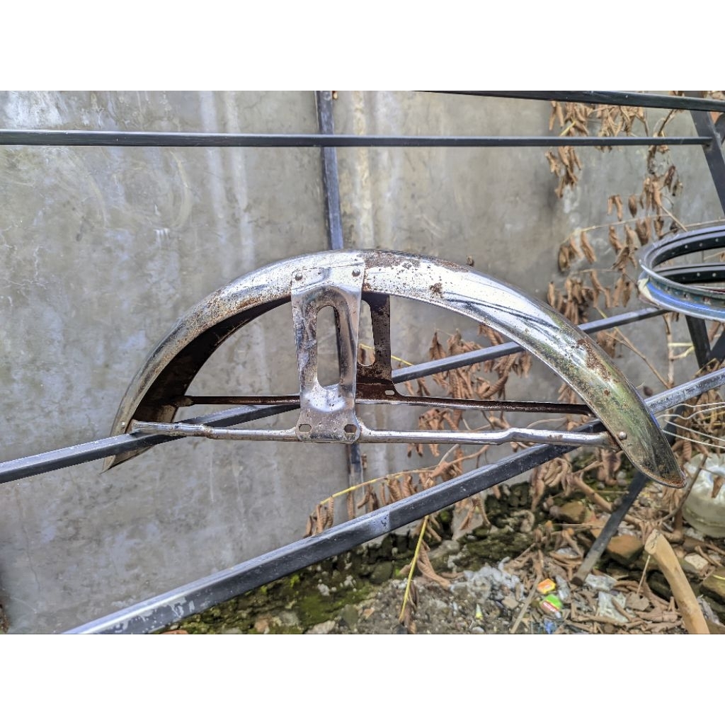 Spakbor Depan S90, s90z, cb100, cb125 original