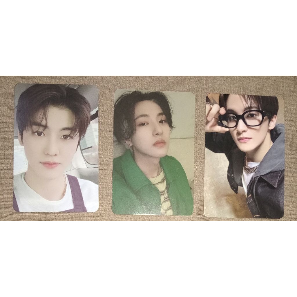 PC Renjun Boring Jaemin Cafe Hot Sauce Mark Kacamata Walk Poster Ver