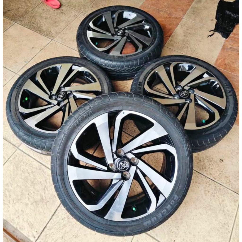 velg copotan Toyota Raize r17 + ban 215/45 r17 thn 2022