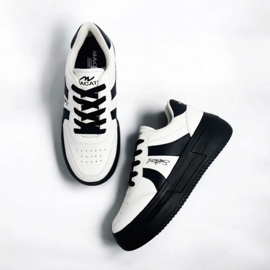 Sepatu Sekolah Perempuan Korean Style terbaru Sepatu Sneakers Wanita Putih Hitam Sepatu Sepatu Kasua