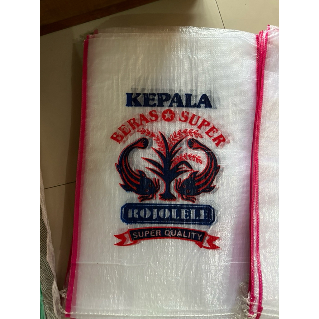 karung beras 15kg cap rojo lele