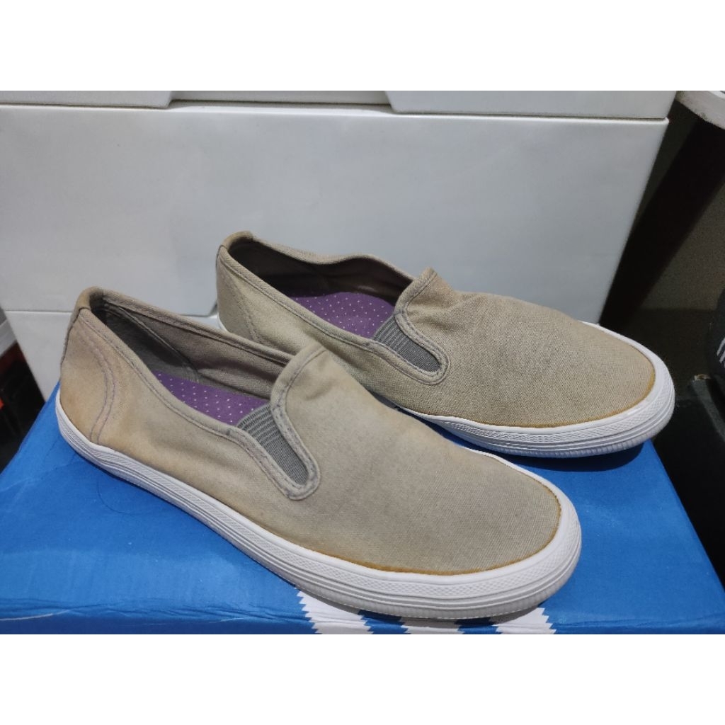 sepatu serba 50 K