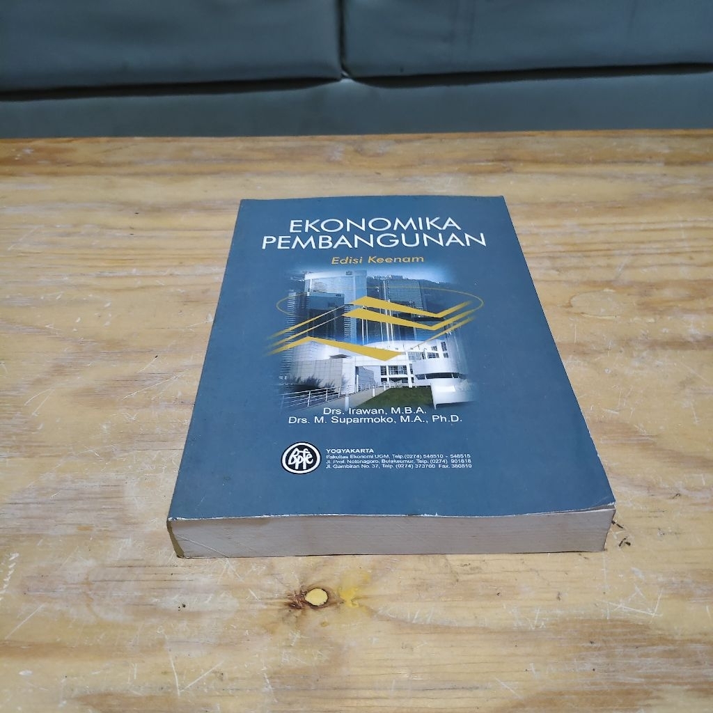 Buku Ekonomika Pembangunan Edisi Keenam