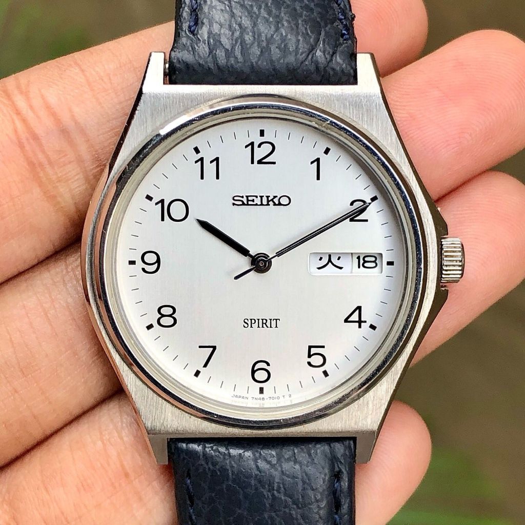 Seiko Spirit Quartz 7N48-7000