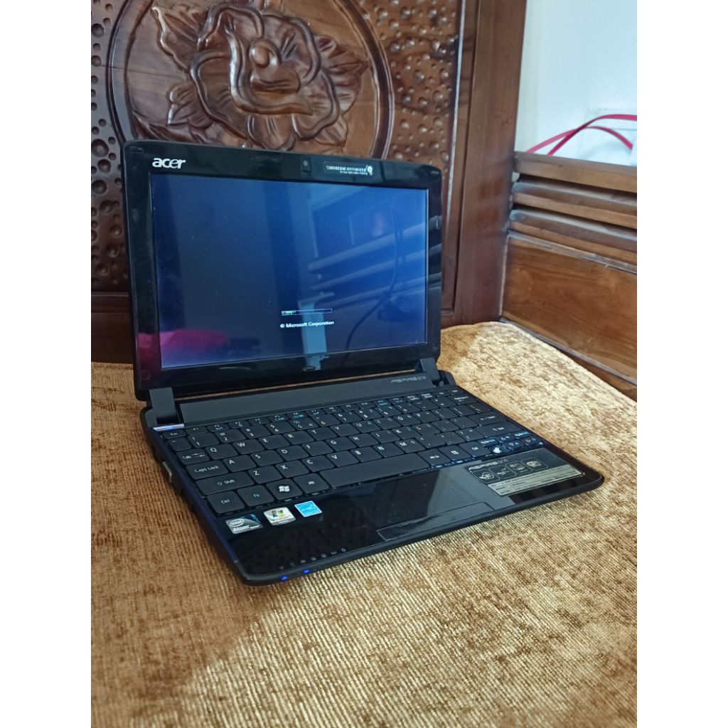 Acer Aspire One 532H Netbook