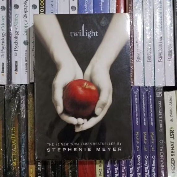 Novel Twilight By Stephenie Meyer English ORIGINAL