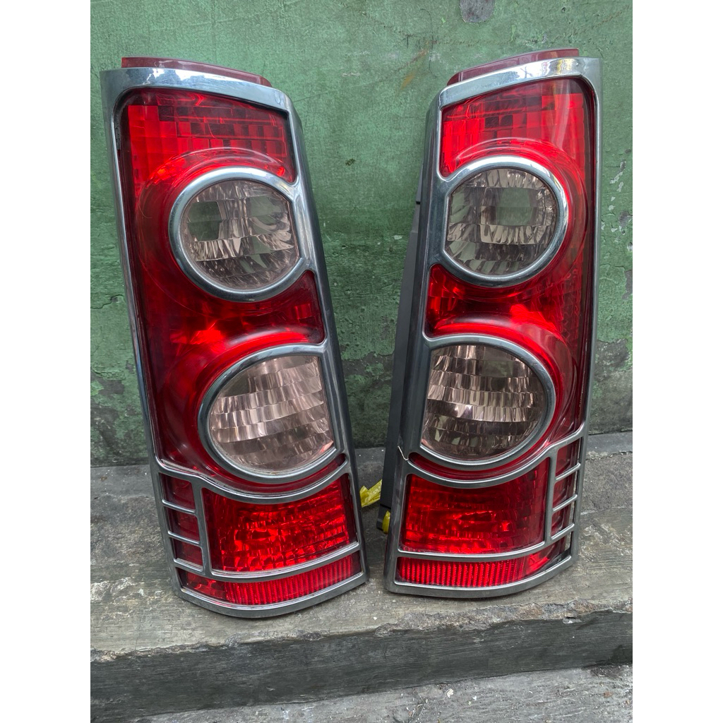 Stoplamp Avanza Xenia VVTI, old, lama