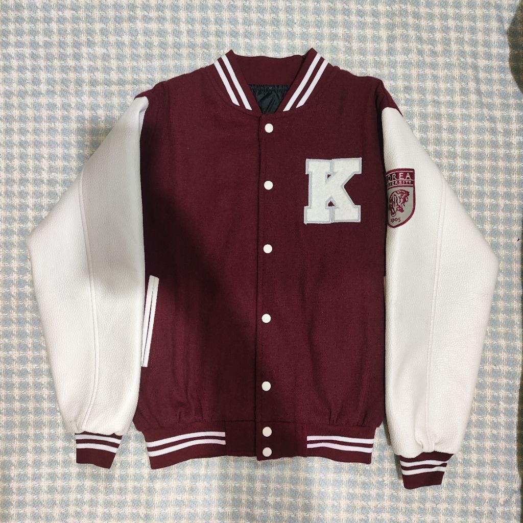 varsity jacket korea university size L cakep