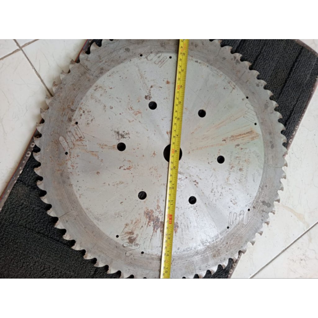 Piringan serkel bekas dim40 merek kanefusa