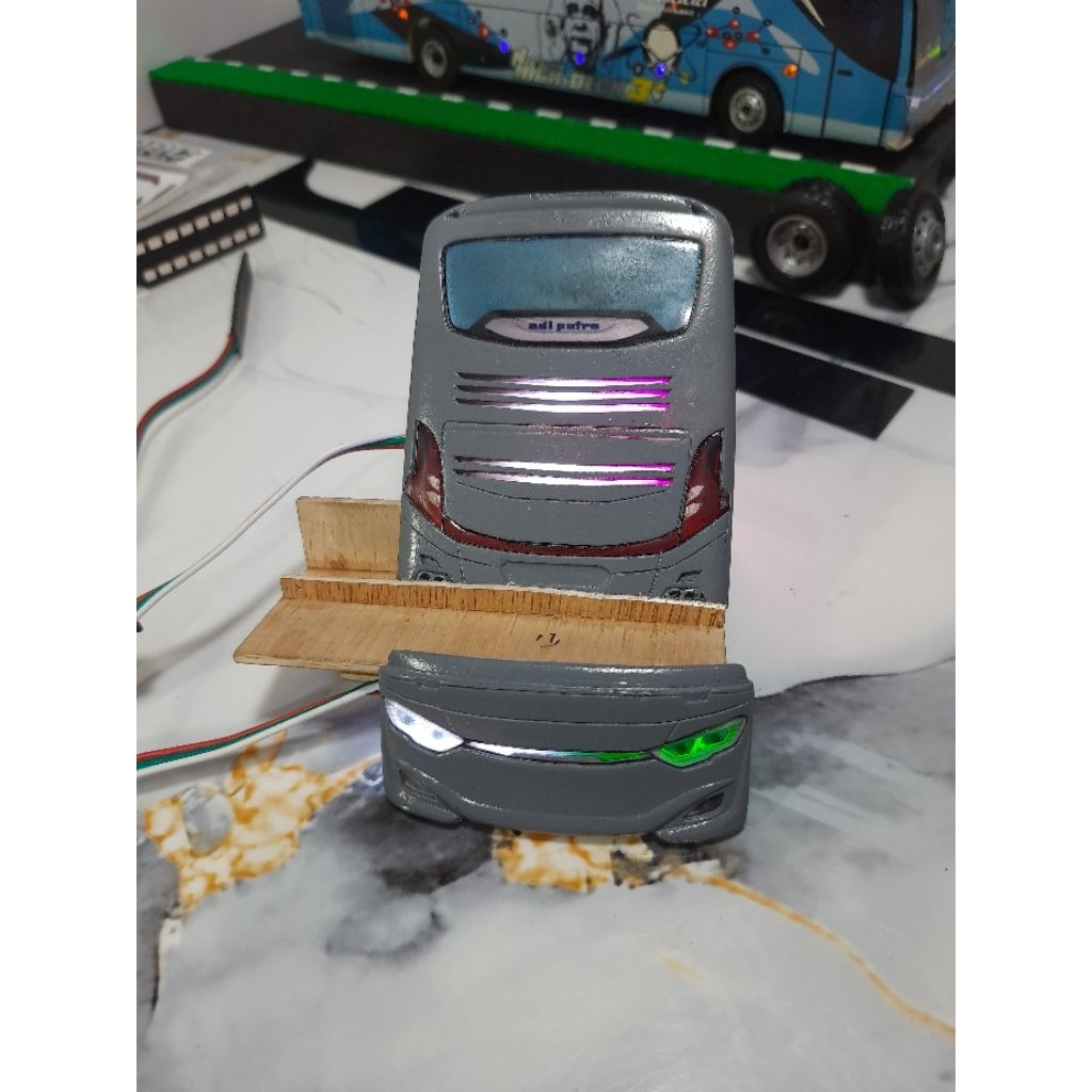 FACE COWL jb3 PLUS LAMPU RGB STROBO RUNNING MINIATUR BUS RKC DAYA 5V POWERBANK