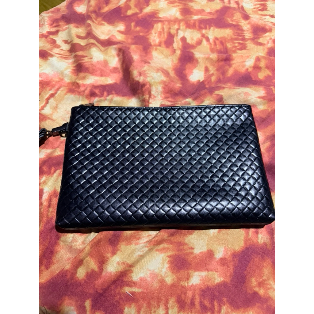 clutch bottega venetta