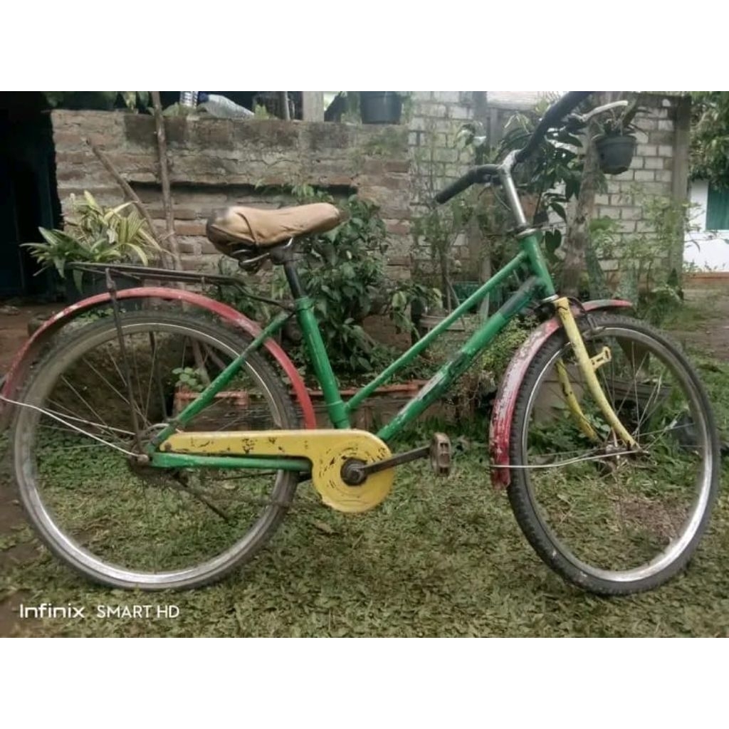 SEPEDA JENGKI,JENGKI GUDEL 24 INCH JEPANG, SEPEDA UNIK,SEPEDA LAWAS