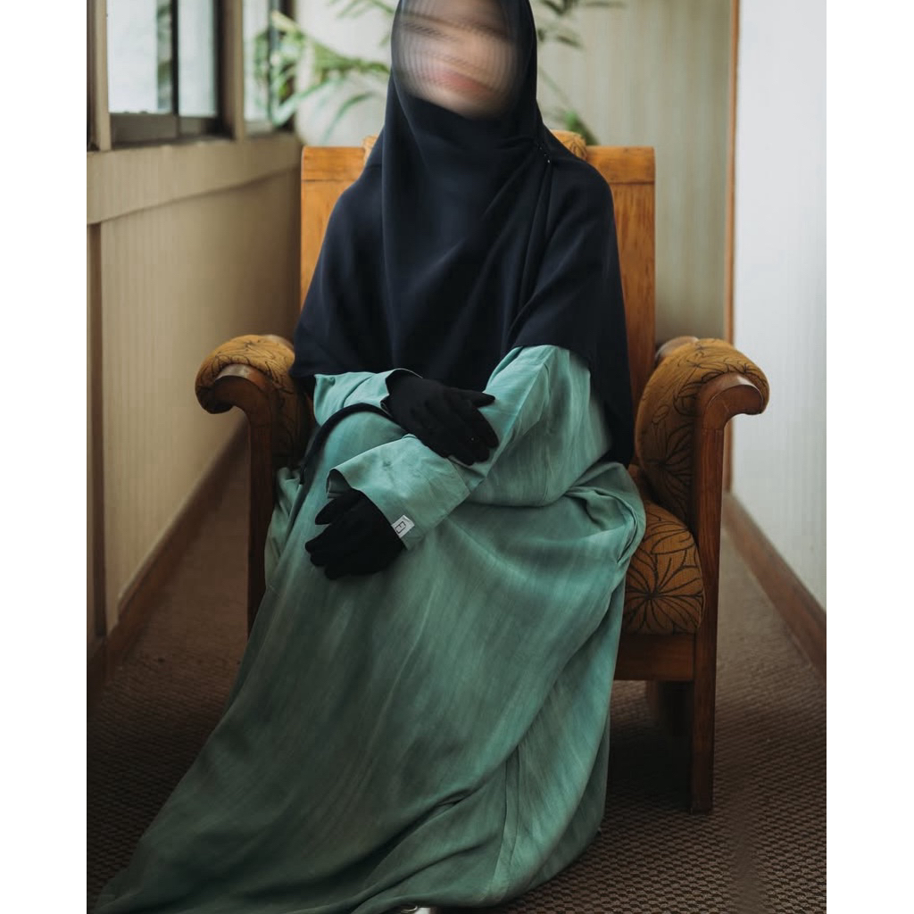 Preloved Timeless Literally Abaya by Elmadina