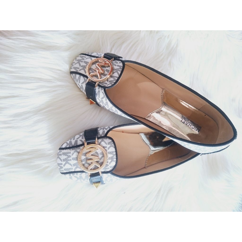 Preloved Sepatu Michael Kors