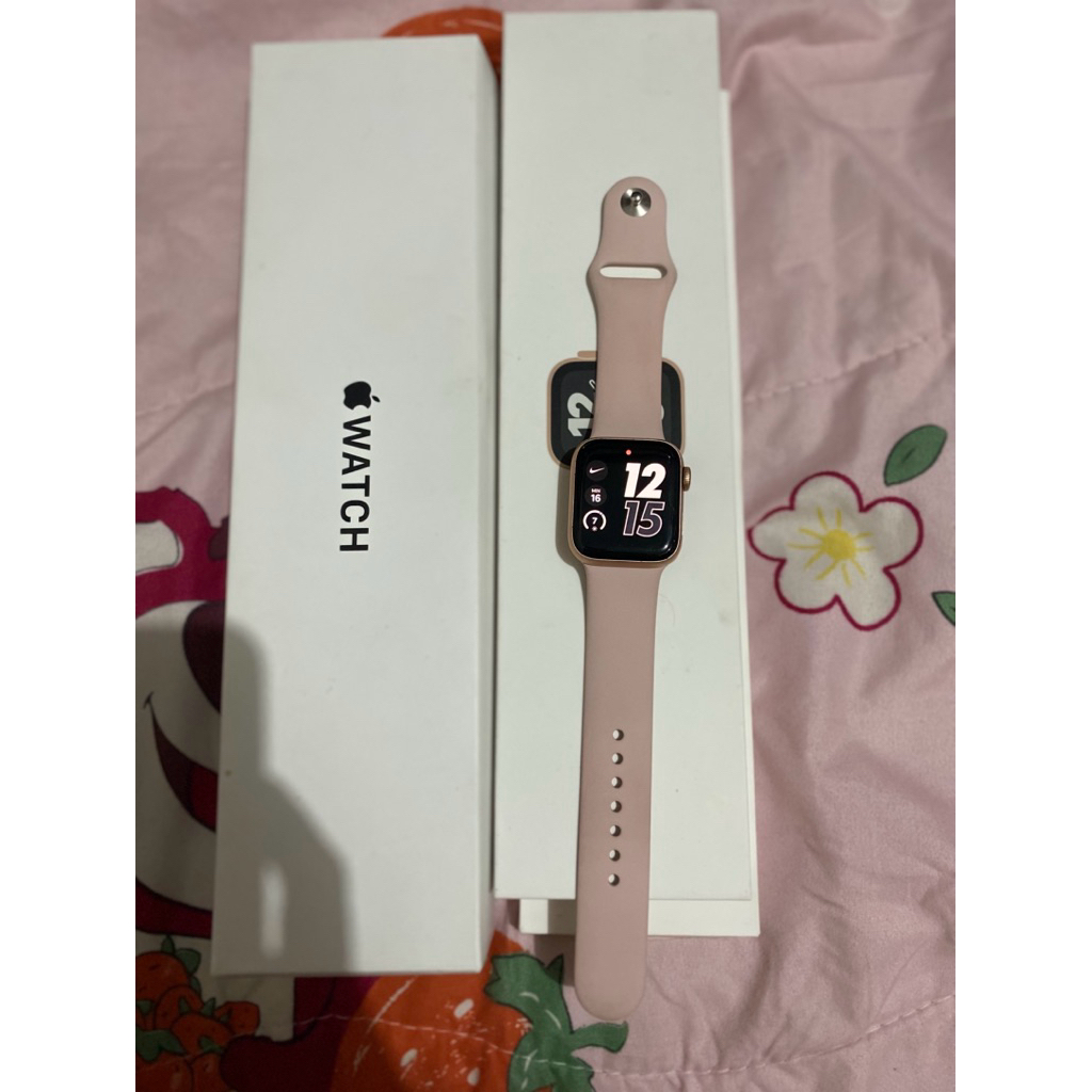 PRELOVED APPLE WATCH SERIES SE GEN 1 40MM