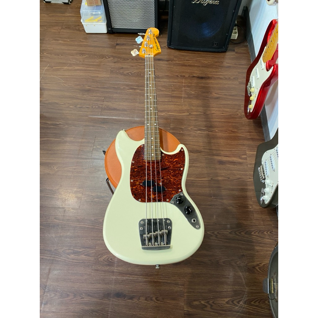 Squier Classic Vibe 60s Mustang Bass Th 2020
