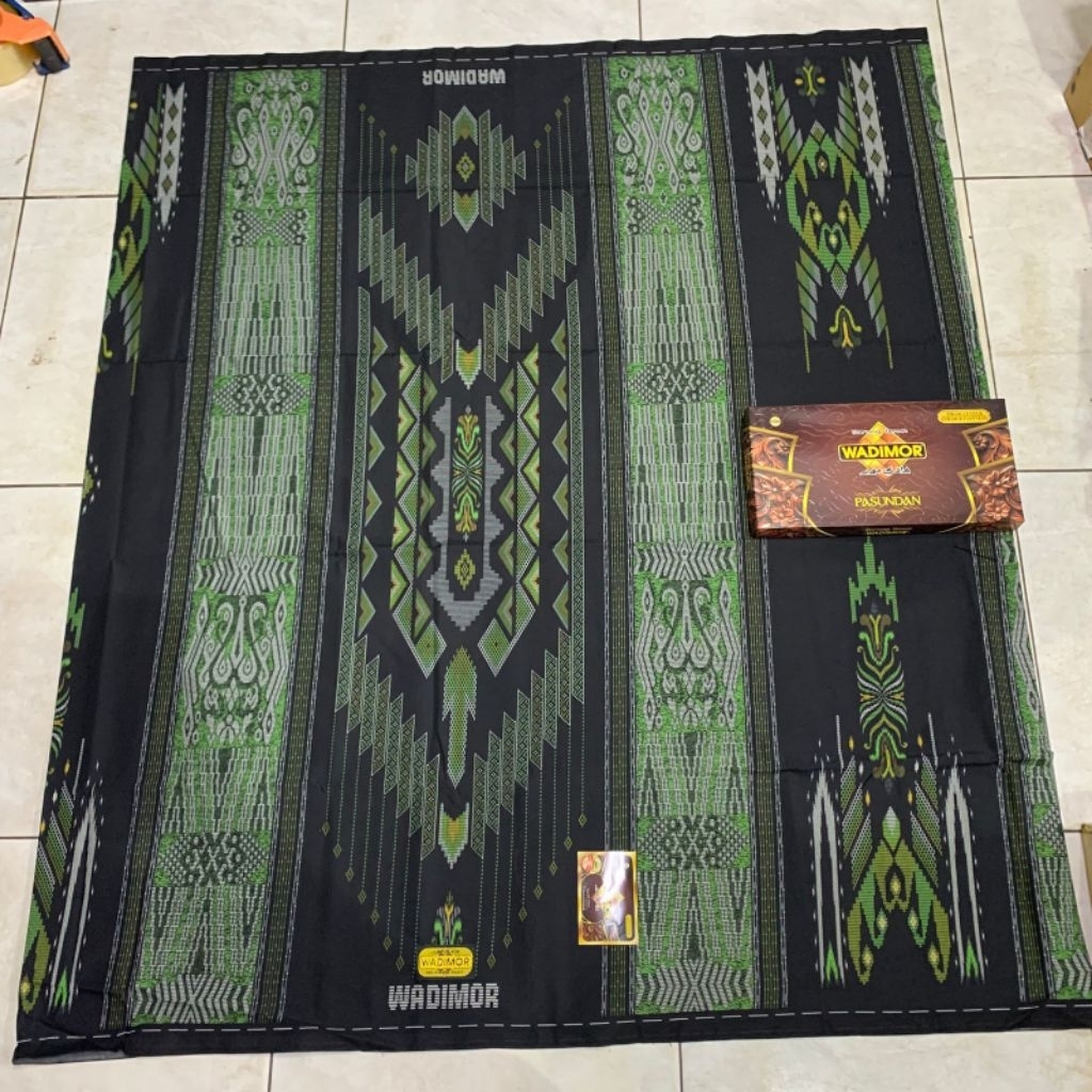 wadimor kembang - Sarung Dewasa wadimor motif Pasundan - Sarung Asli wadimor