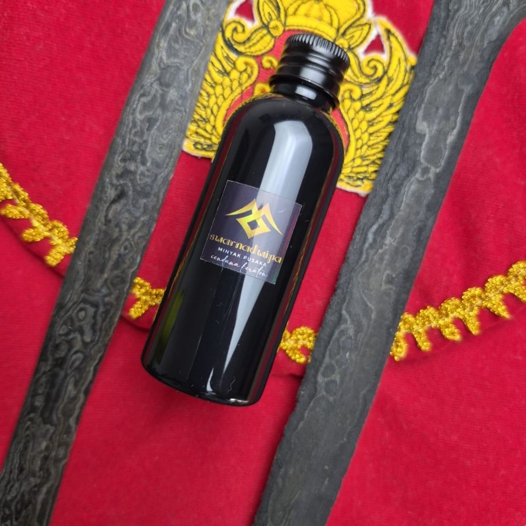 Minyak Cendana Keraton Suling