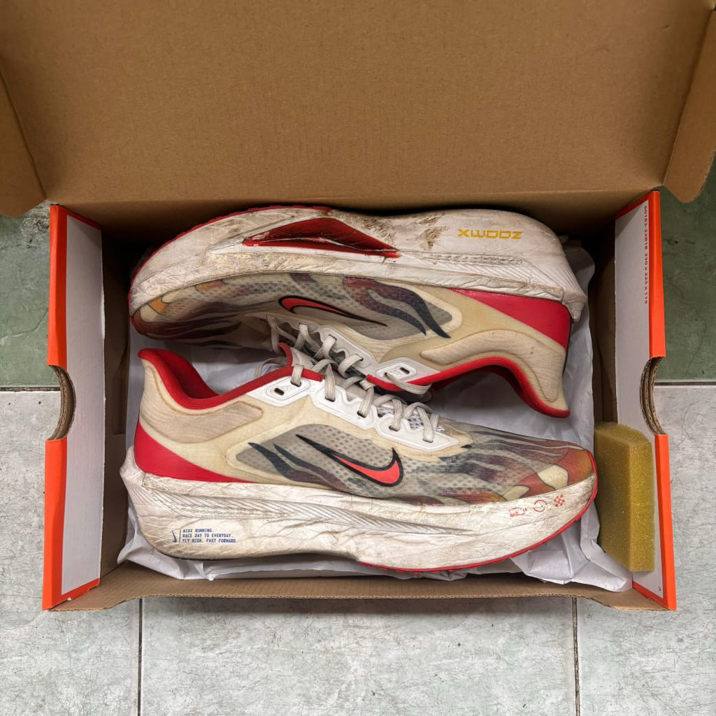 Nike Zoom Fly - Second