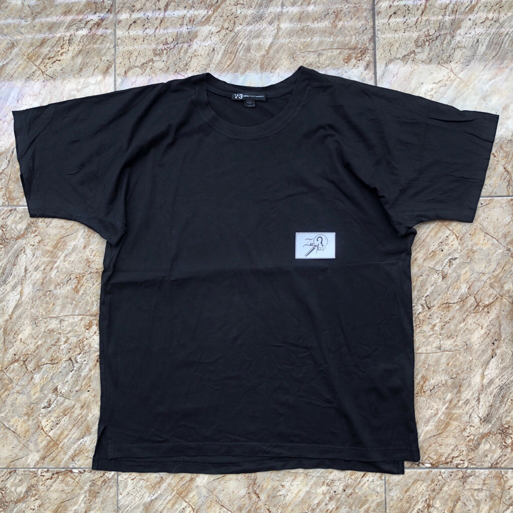 KAOS Y3 HITAM