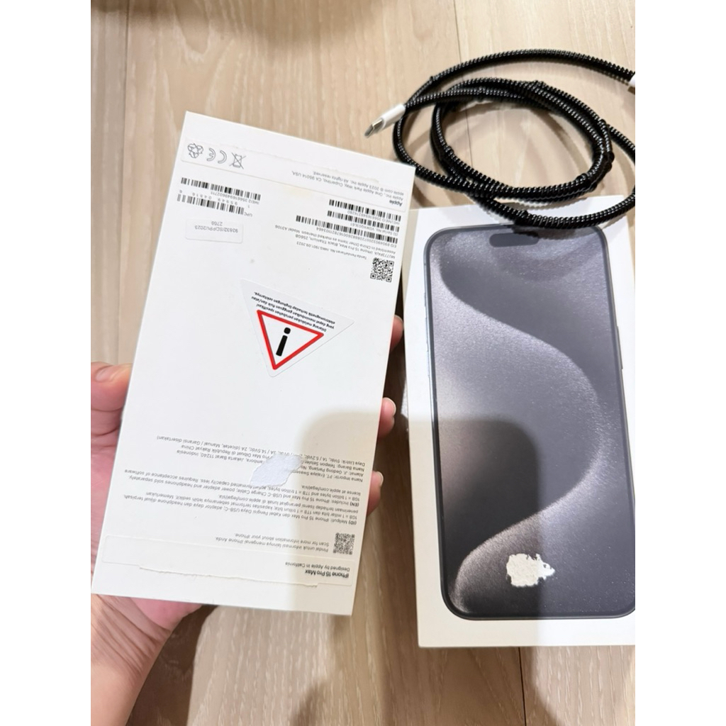 iphone second 15 pro max 256 GB