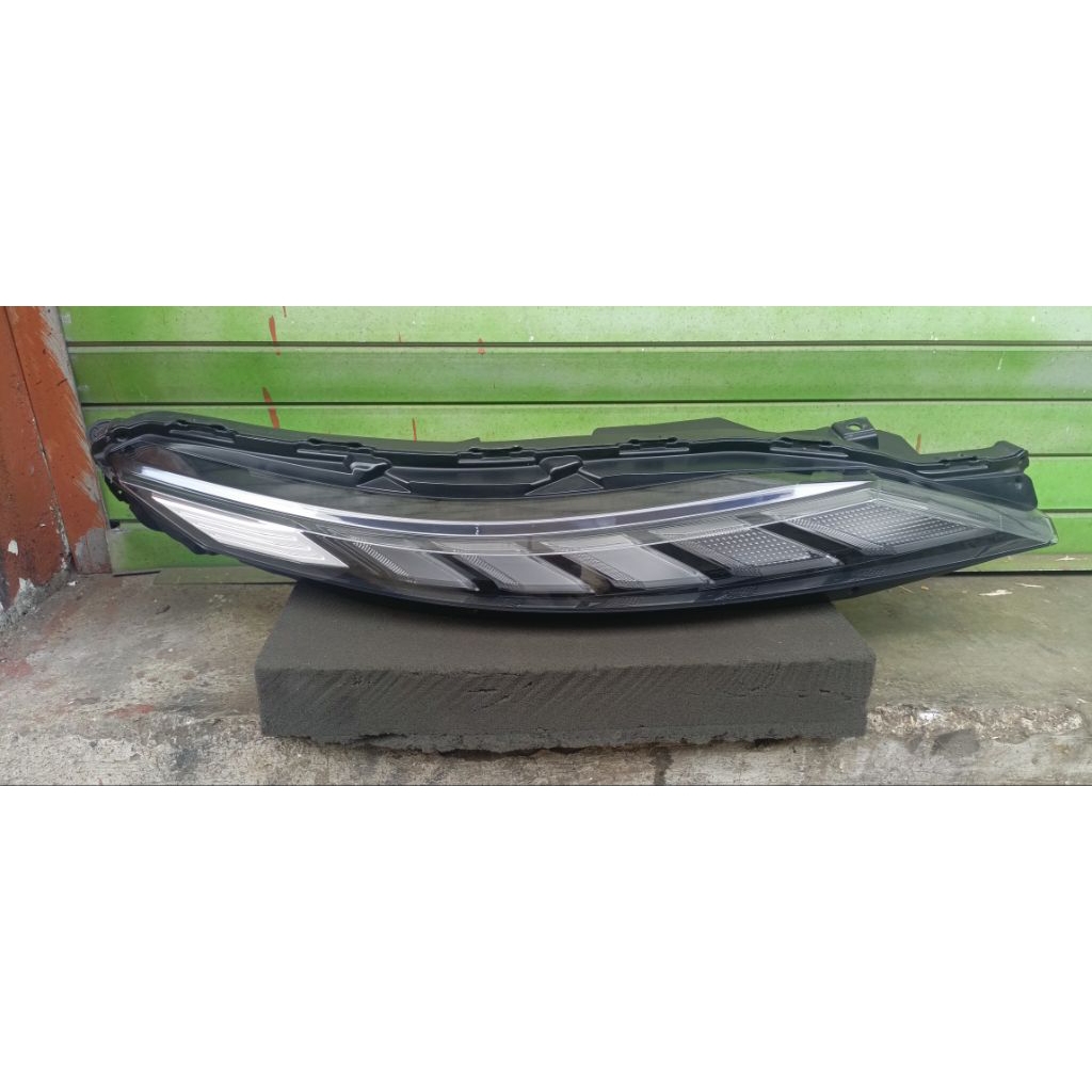 headlamp DRL sein Xpander cross 2023 2024 original